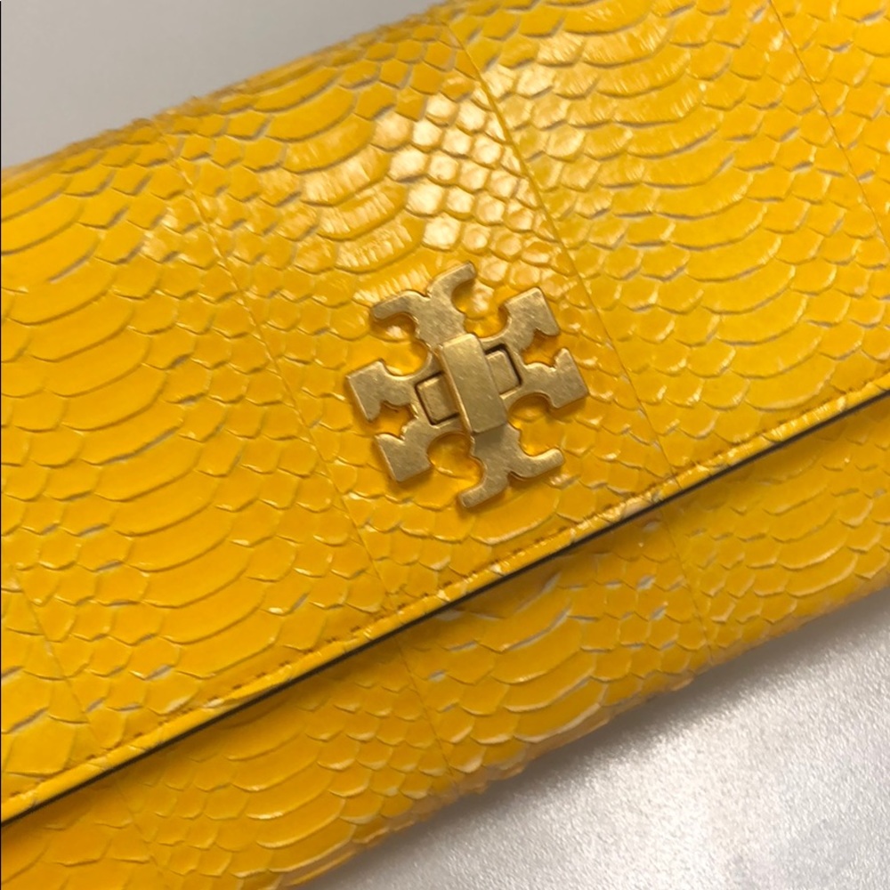 TORY BURCH WALLET
